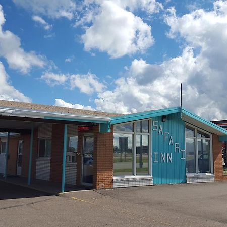 Safari Inn Motel スウィフト・カレント エクステリア 写真